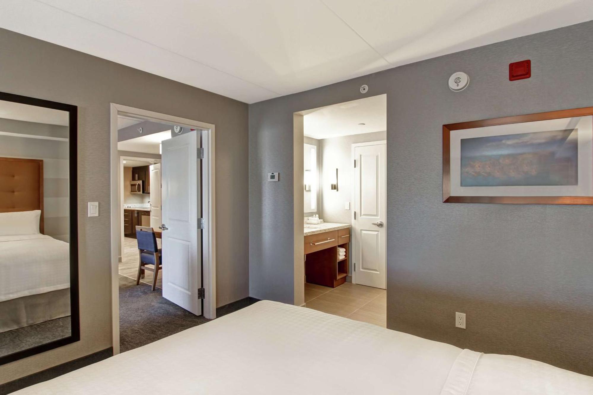 Homewood Suites By Hilton Ottawa Kanata Exterior photo